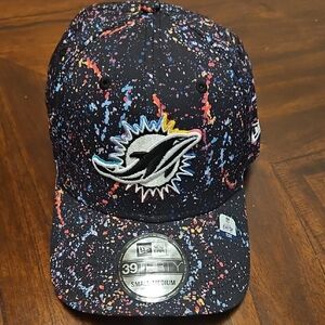 New Era Miami Dolphins Crucial Catch with Logo